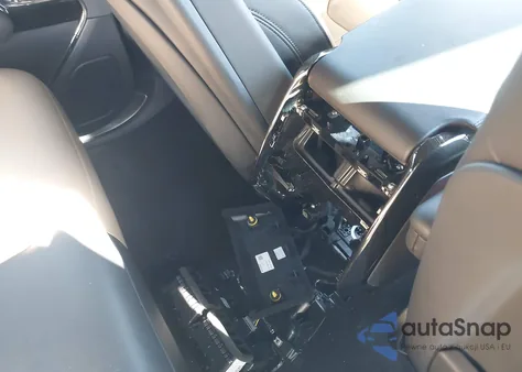 2025 Land Rover Range Rover Sport P530 Dynamic Se z USA, uszkodzony, nr VIN SAL1L9E97SA471849